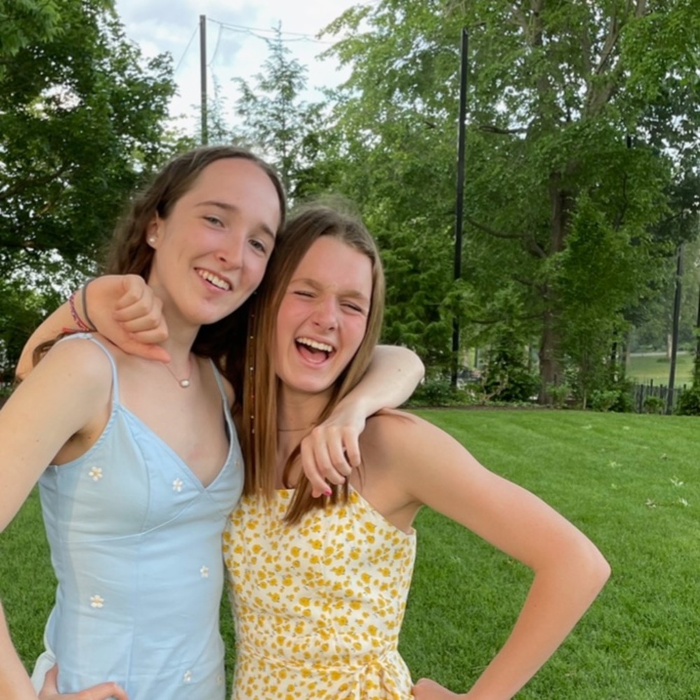 Meet your Posher, Amelia